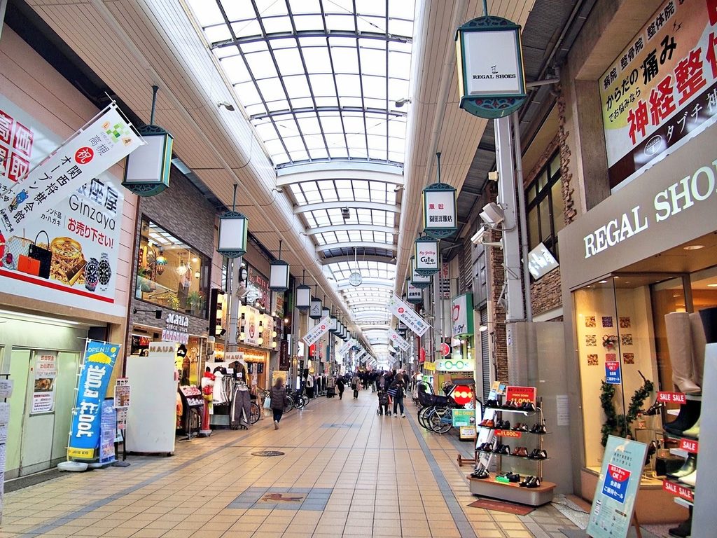 高槻市内の商店街