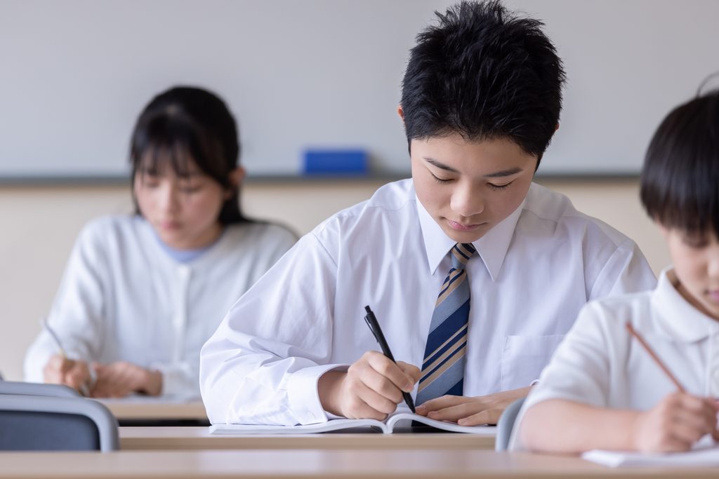 勉強シーン